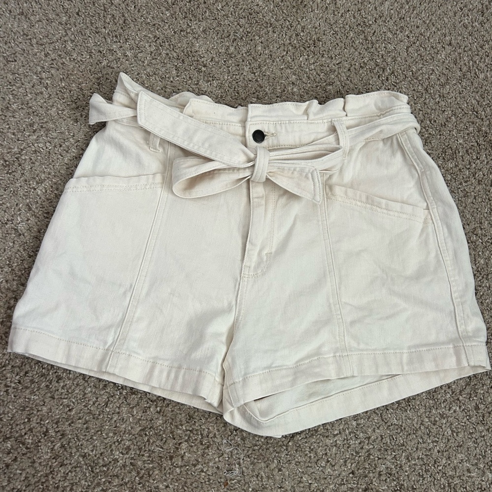 Universal Thread High Waist Cream Shorts with Bow